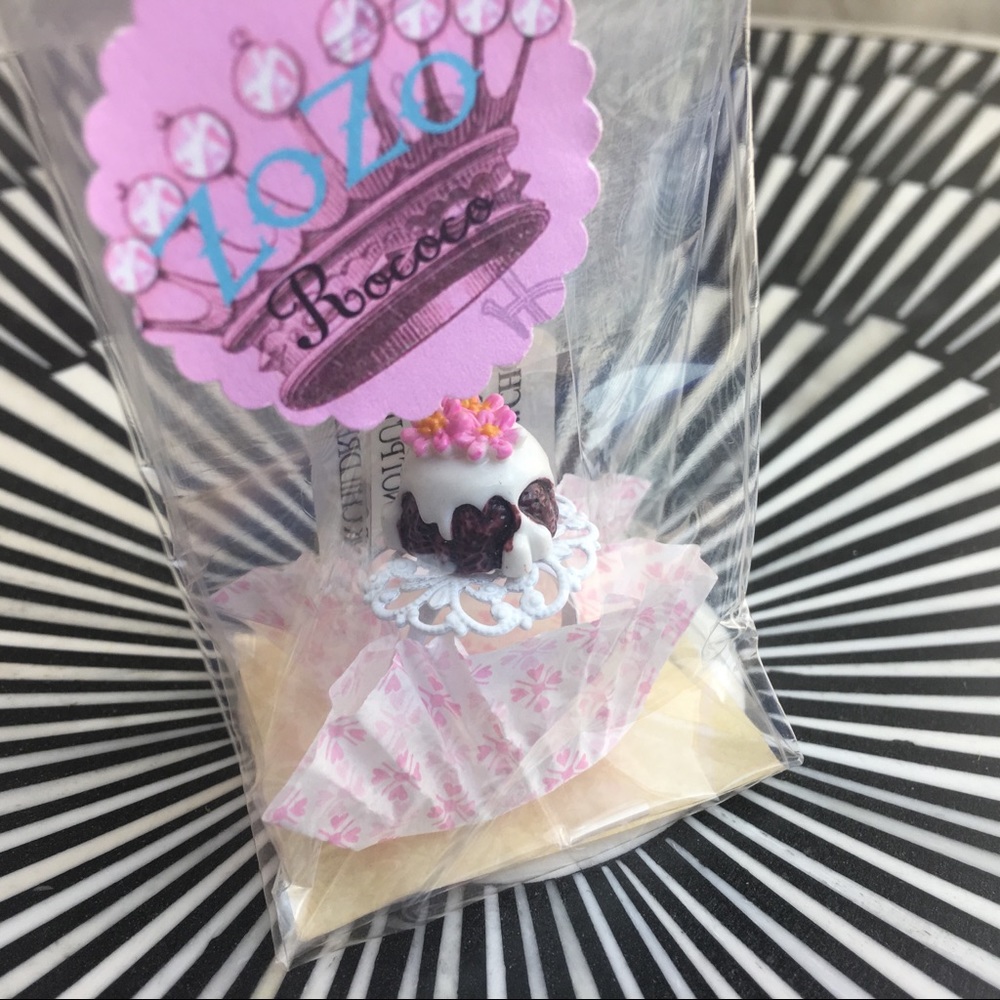{ZOZO Rococo} Rings | Little Cake & Doily - Picture 3 of 7